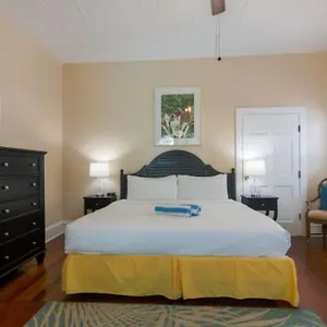 *** Bed & Breakfast Ambrosia United States